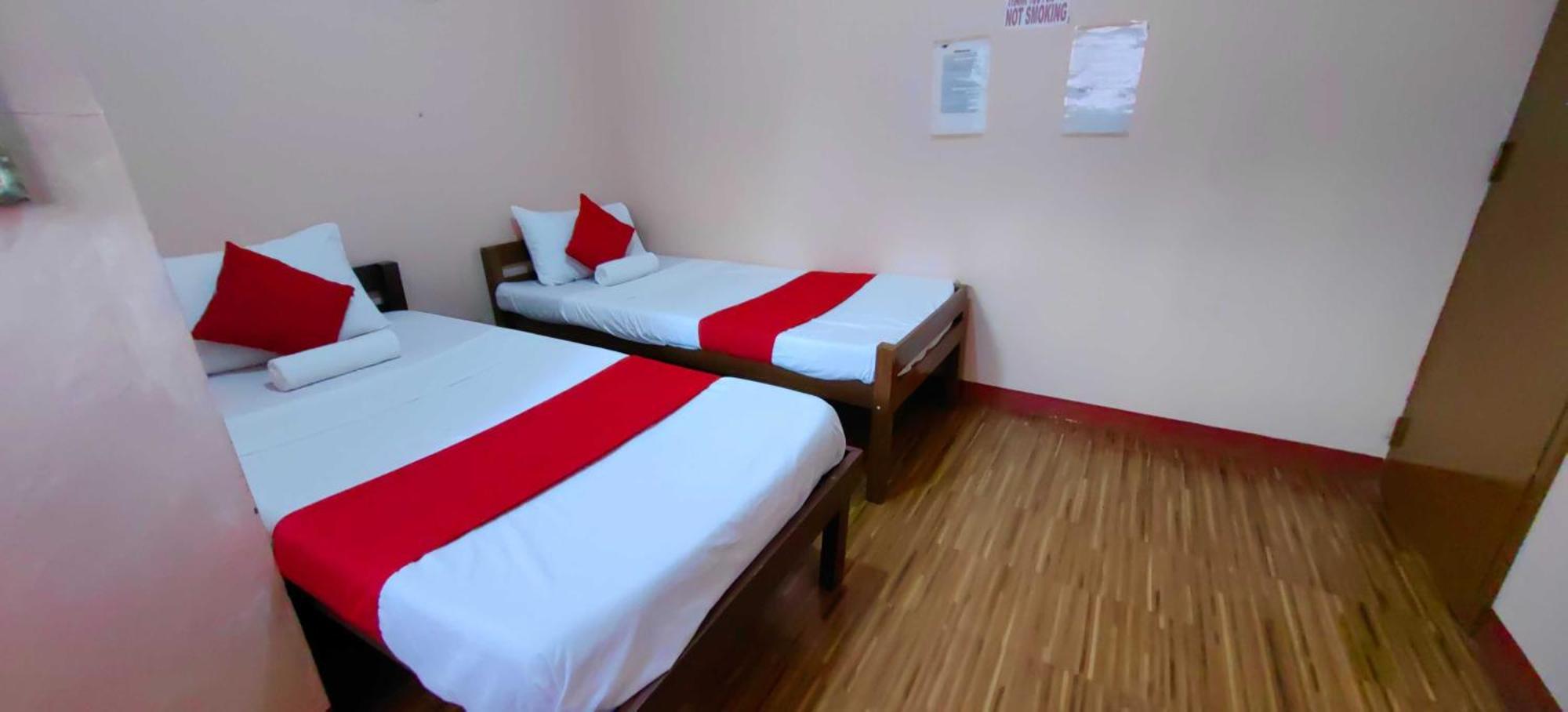 Oyo 1038 William Hearts Pension Puerto Princesa Εξωτερικό φωτογραφία