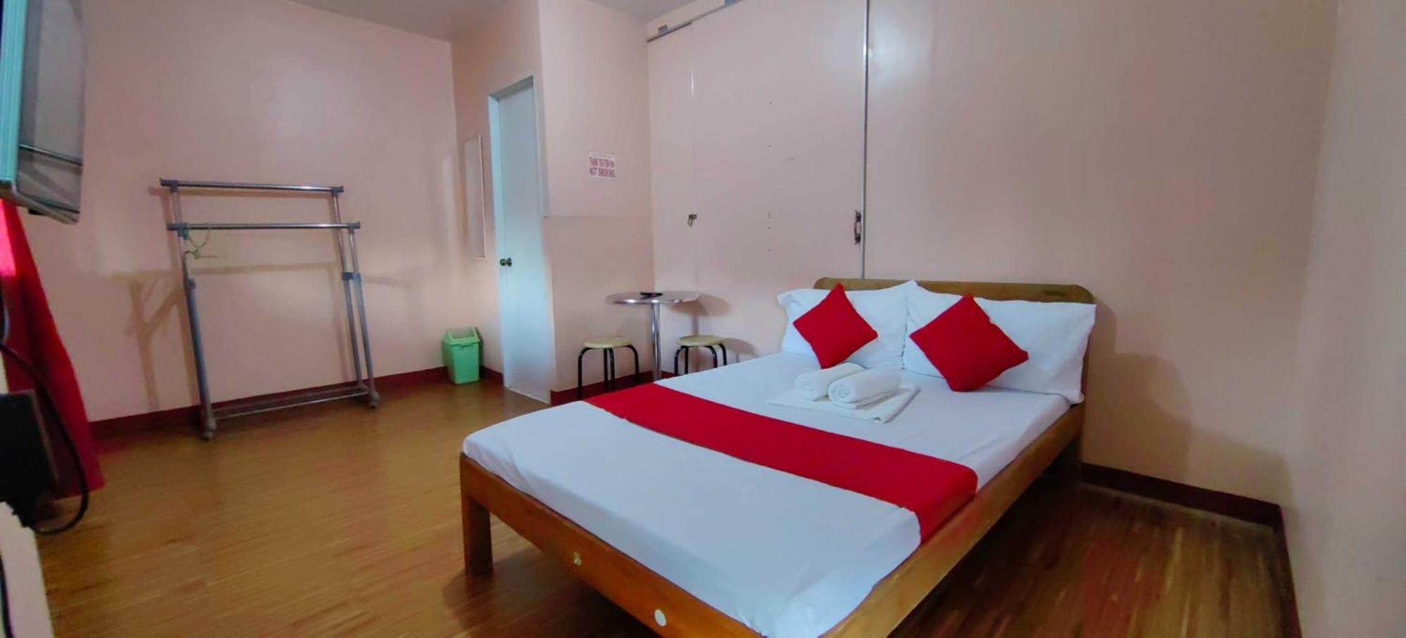 Oyo 1038 William Hearts Pension Puerto Princesa Εξωτερικό φωτογραφία