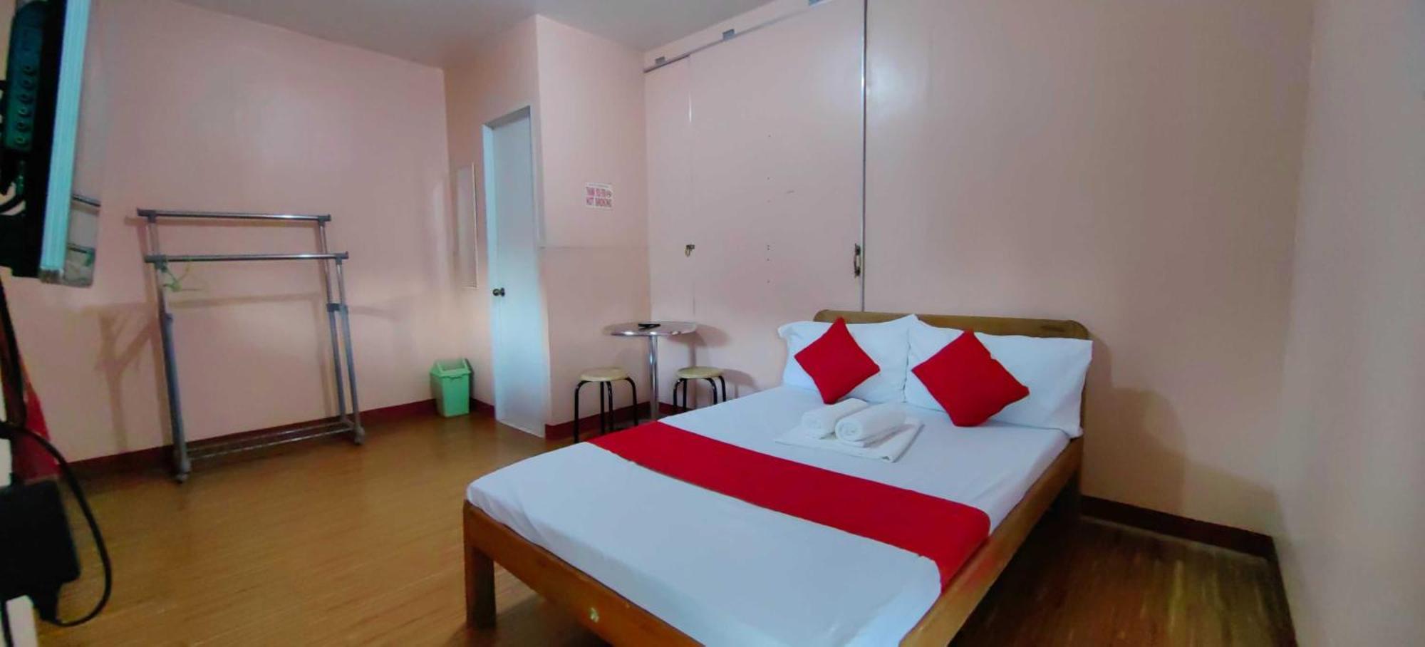 Oyo 1038 William Hearts Pension Puerto Princesa Εξωτερικό φωτογραφία