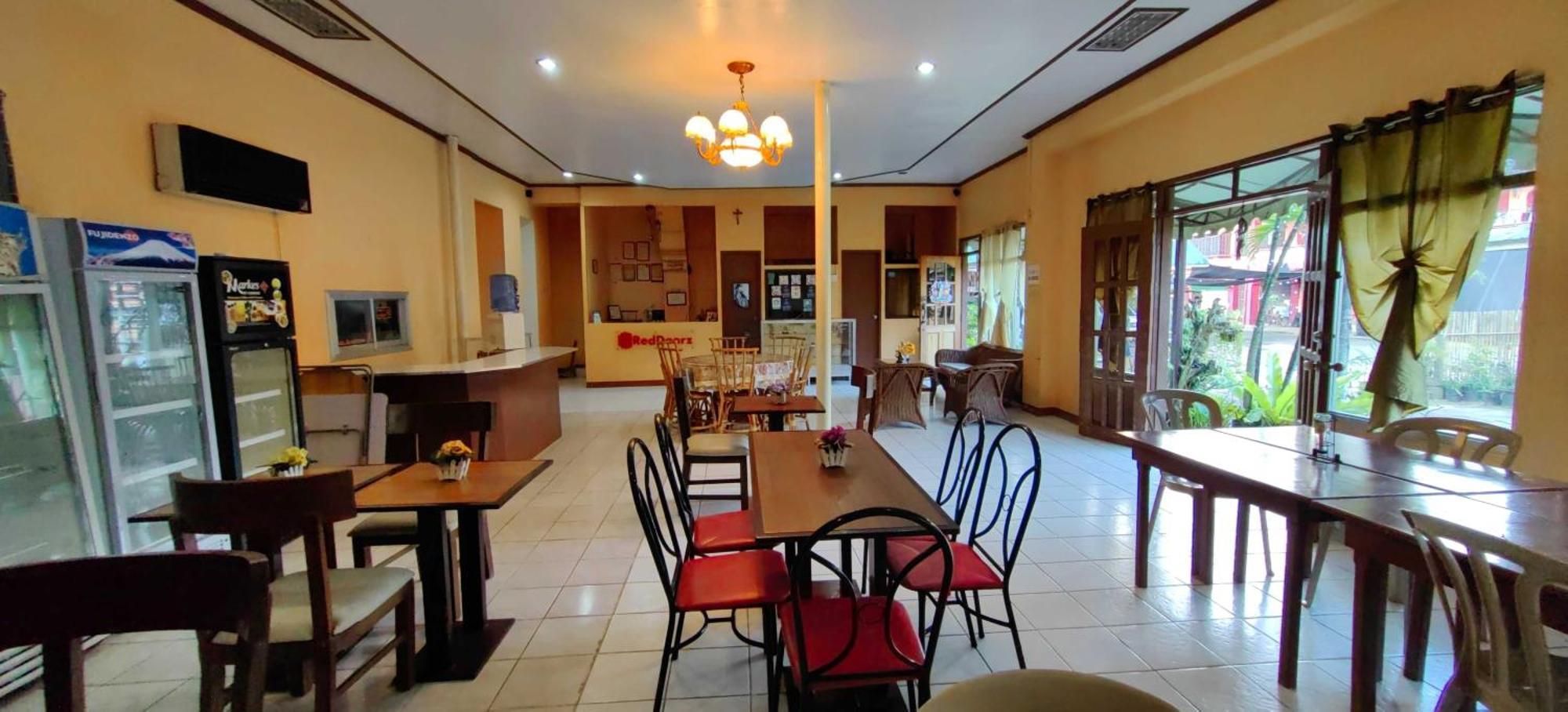 Oyo 1038 William Hearts Pension Puerto Princesa Εξωτερικό φωτογραφία